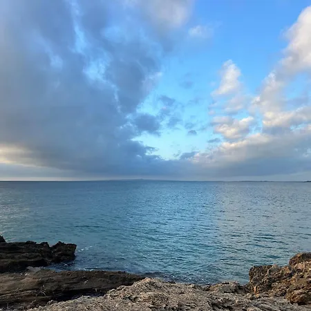 Semesterbostad Rest & Relax House In